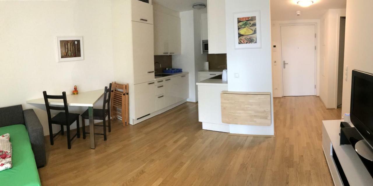 Apartment With Parking On Premise فيينا المظهر الخارجي الصورة