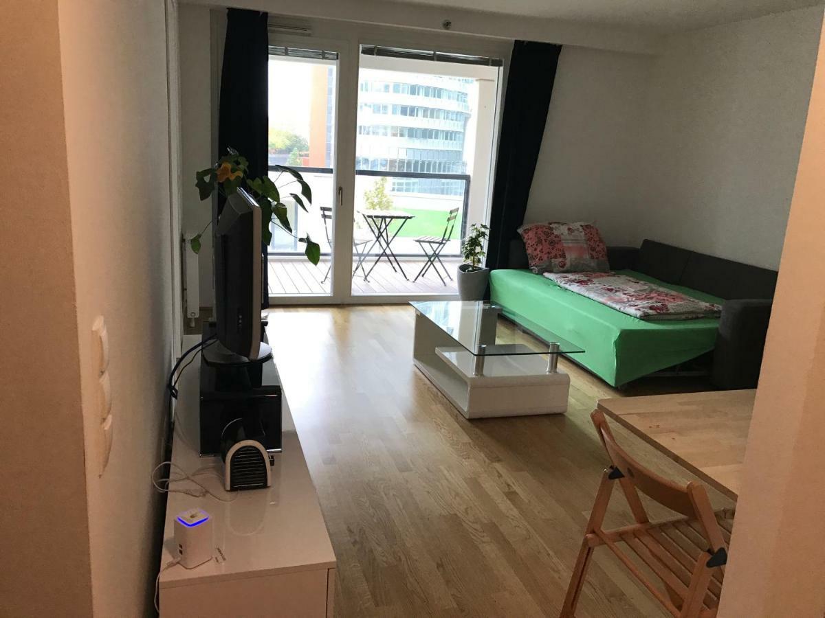 Apartment With Parking On Premise فيينا المظهر الخارجي الصورة