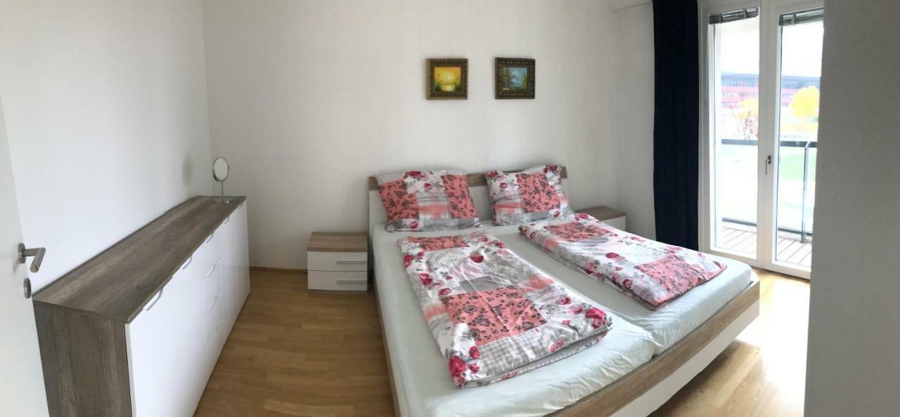 Apartment With Parking On Premise فيينا المظهر الخارجي الصورة
