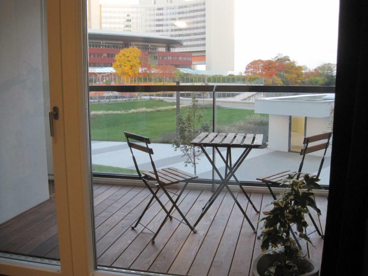 Apartment With Parking On Premise فيينا المظهر الخارجي الصورة